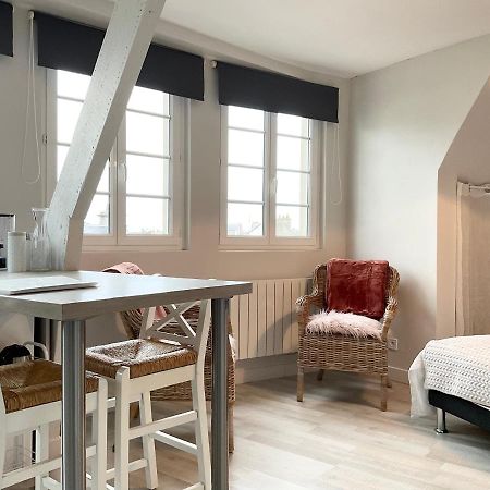 Mon Port D'Attache Apartment Bagian luar foto