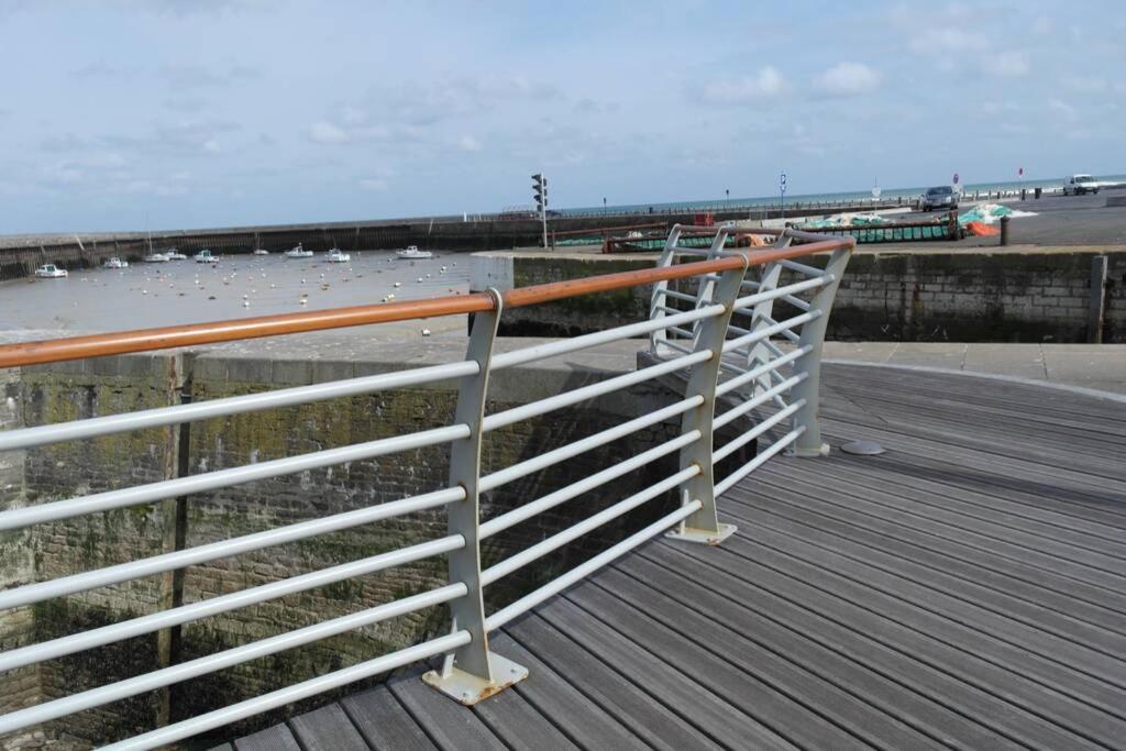 Mon Port D'Attache Apartment Bagian luar foto
