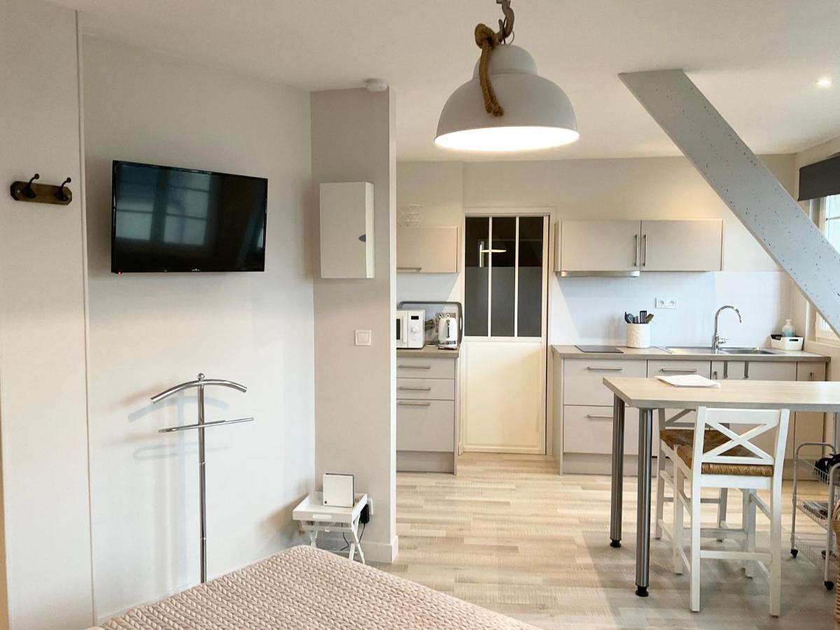 Mon Port D'Attache Apartment Bagian luar foto